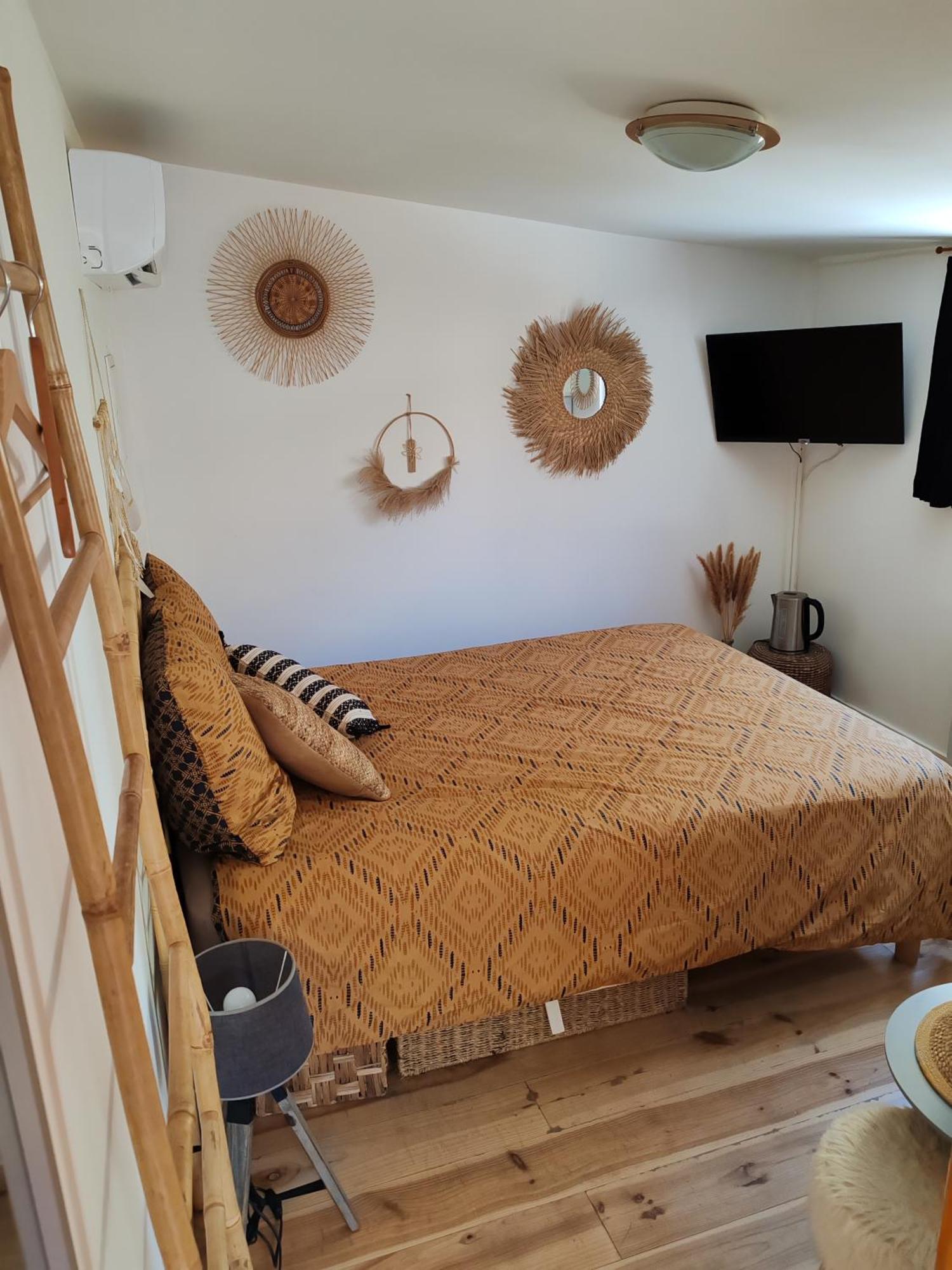 Ferienwohnung _Linstant_zen_ Saint-Just  Zimmer foto